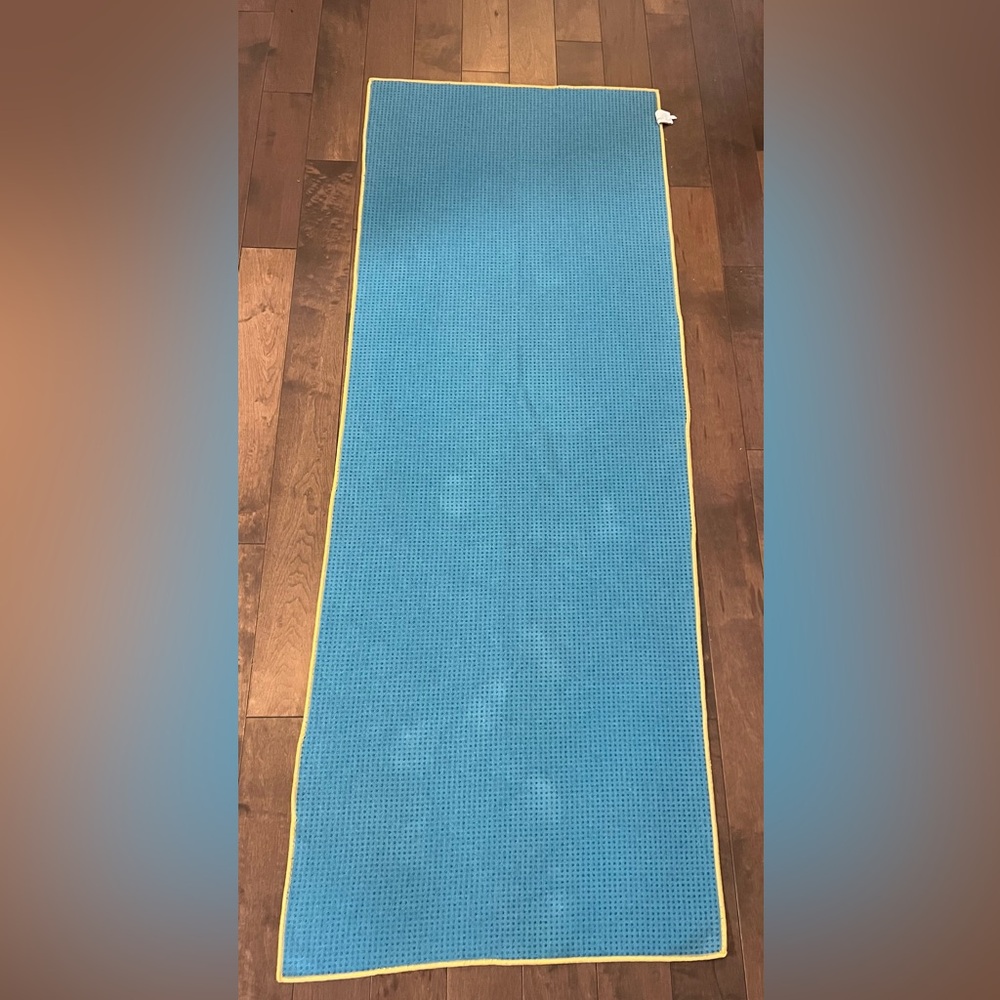Skidless by Yogitoes Yoga Mat Towel